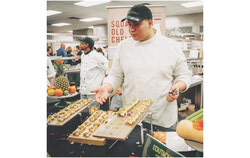 Présentation d’un plat dans le cadre du concours « L’Outaouais en cuisine » (2 février 2026). Photo : Gracieuseté de « Tourisme Outaouais »