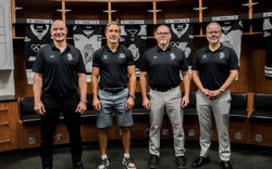 De gauche à droite, Serge Beausoleil, Maxime Talbot, Sébastien Charpentier et François Beaudry. Photo : Olympiques de Gatineau.