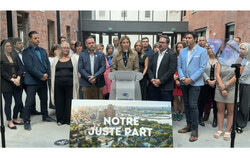 Gatineau's mayor and a coalition of community partners are pressing Quebec's election candidates for the Outaouais's 