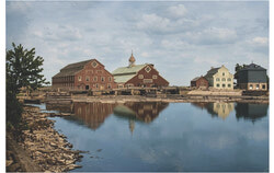 Sawmills, Hydro Electric Plants and Nickel Refinery (colourized). Photos: Courtesy