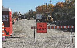 The City of Gatineau is blaming an unforeseen site problem for gridlock caused by simultaneous roadwork on chemin d’Aylmer and boulevard de Lucerne, a project now set to wrap up in 2027. Photo: Tashi Farmilo